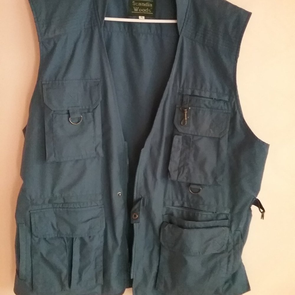 SCANDIA WOODS MEN BLUE OUTDOOR FISHING & HUNTING ZIPPERED CARGO VEST